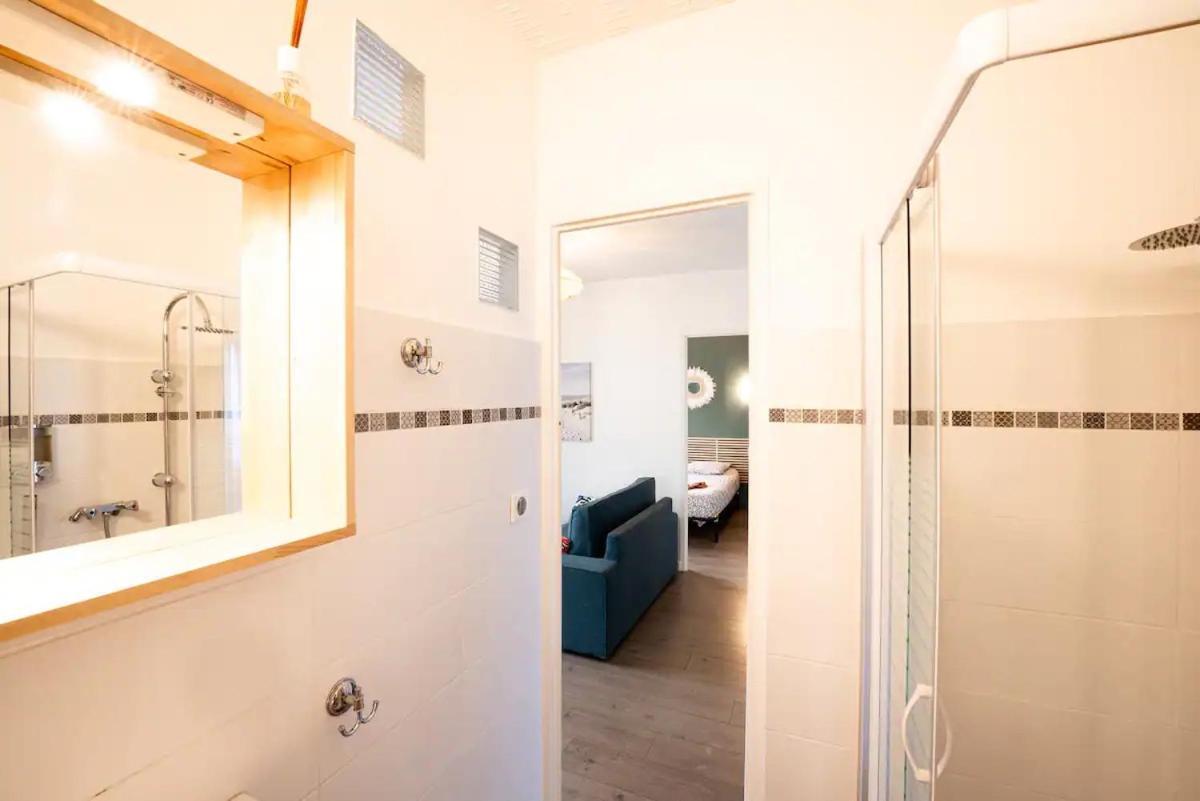 Appartement N2 Centre Village, Clim, Parking Gratuit Aigues-Mortes Buitenkant foto