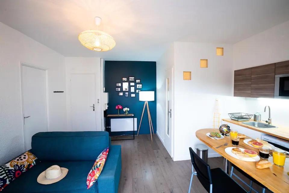 Appartement N2 Centre Village, Clim, Parking Gratuit Aigues-Mortes Buitenkant foto